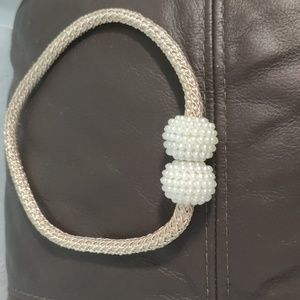 2pcs Delicate Magnetic Curtain Tiebacks With Small Faux Pearl, For Bedroom Livin